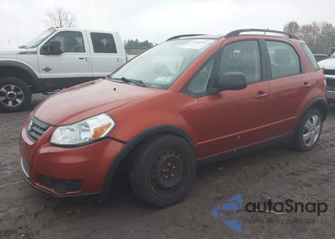 2013 Suzuki Sx4 Premium z USA, uszkodzony, nr VIN JS2YB5A30D6100191
